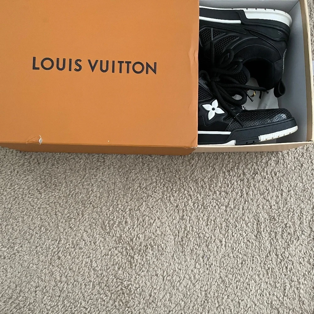 Lv skate shoes - Picture 1 of 10